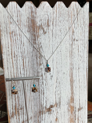 Turtle necklace and earring set
