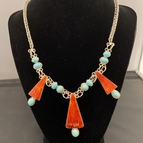 Turquoise and spiny oyster necklace and earring set