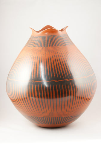 Mata Ortiz Pottery Olla by Julio Ledezma - Turquoise Village