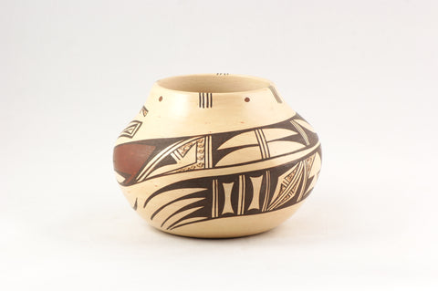Hopi Native American Pottery Bear Paw Design Pot - Turquoise Village - 1