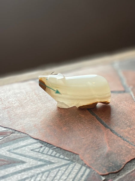 Onyx wolf fetish carving