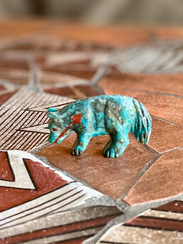 Turquoise wolf fetish carving