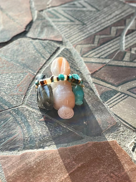 Bunny bundle fetish carving