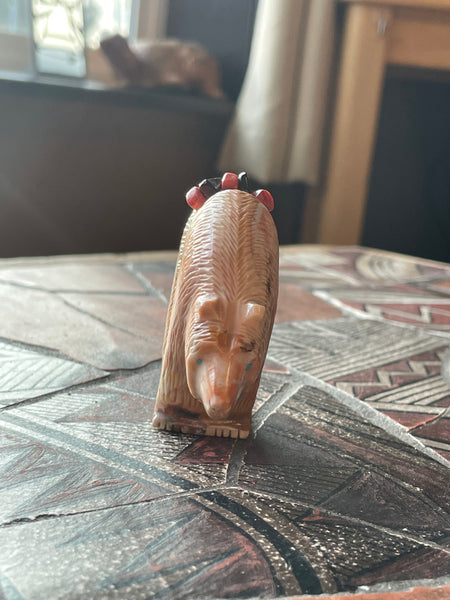 Tigilite bear fetish carving