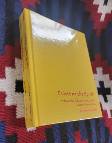 Book: "Releasing the Spirit, The Art of Zuni Fetish Carving"