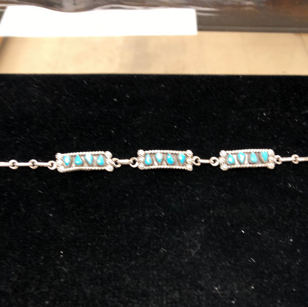 Turquoise and silver link bracelet