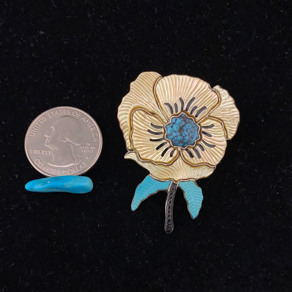 Gold mother of pearl flower pin/pendant