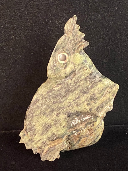 Green serpentine frogs fetish carving